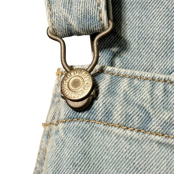 OLD NAVY Slouchy No Stretch Lightwash Raw Hem Short Cotton Denim Overall - Picture 6 of 10